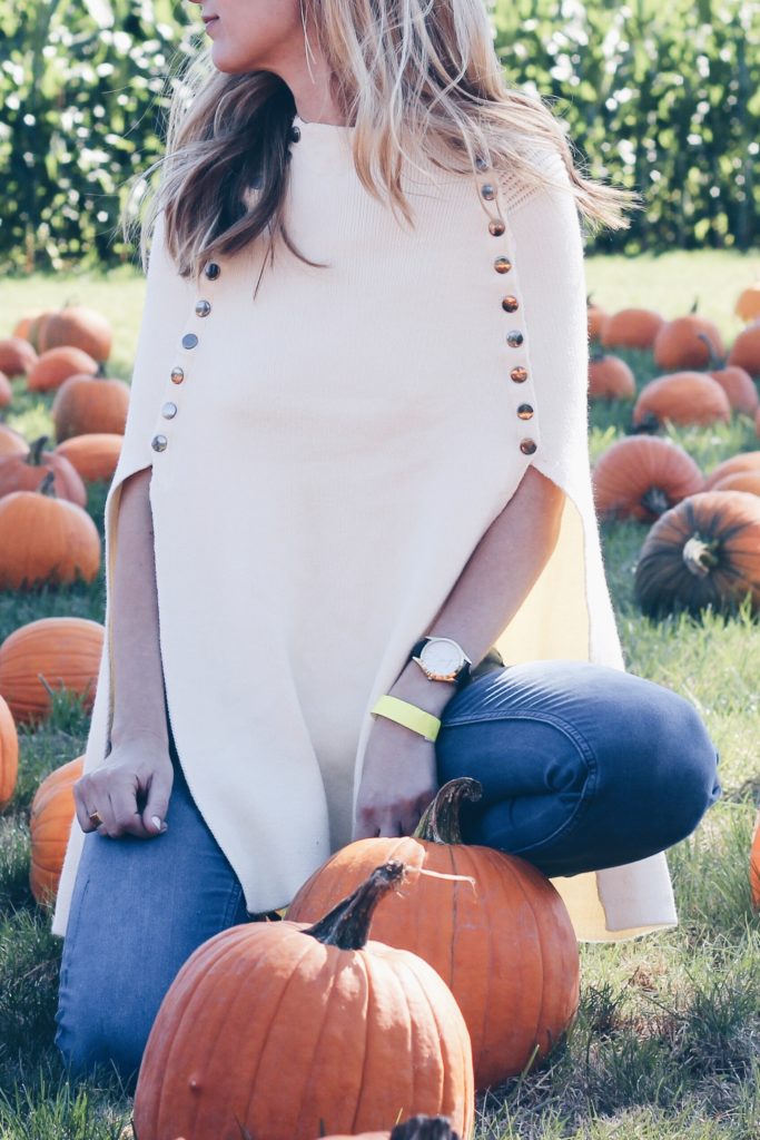 Connecticut life and style blogger, Pinteresting Plans shares a Fall Bucket List for Kids. See more now about adding family fun for the fall season. 