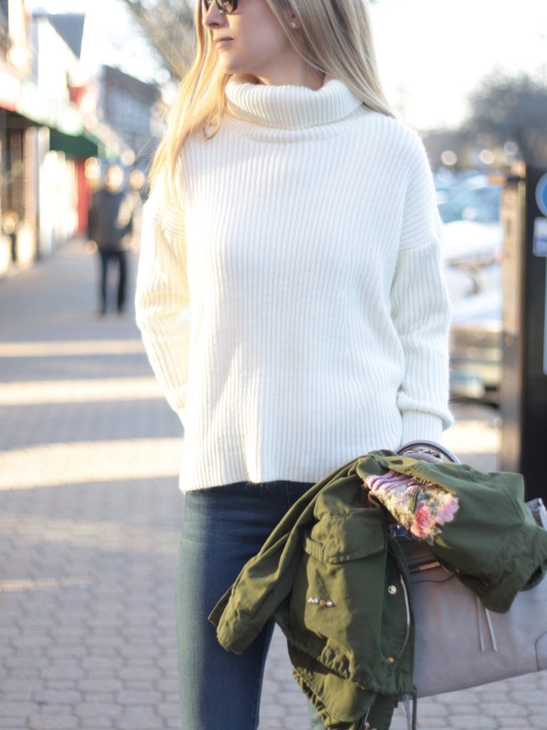 Connecticut life and style blogger, Pinteresting Plans shares 8 Women's Spring fashion trends that will be hot in 2017. Read more now.