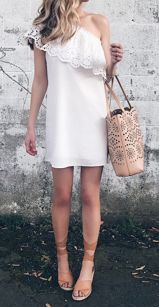 Connecticut life and style blogger, Pinteresting Plans shares some of her favorite early Summer outfit ideas from those I have shared on Instagram. 