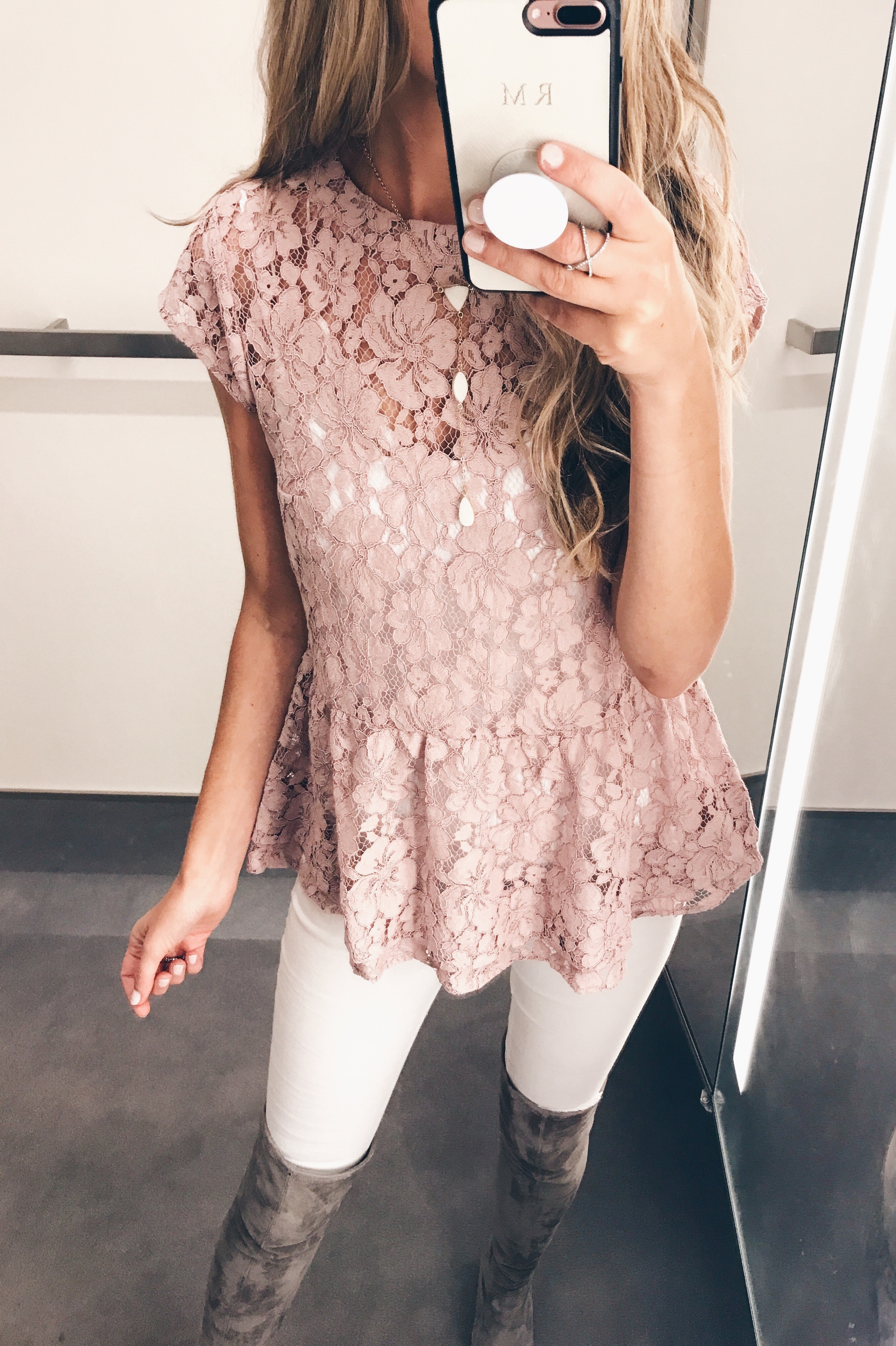 loft sale dressing room selfies - pink lace peplum top