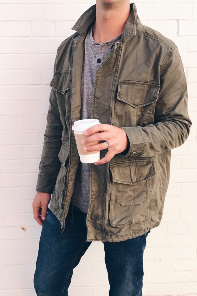 BOOKMARK men's Fall fashion inspiration - green utility jacket