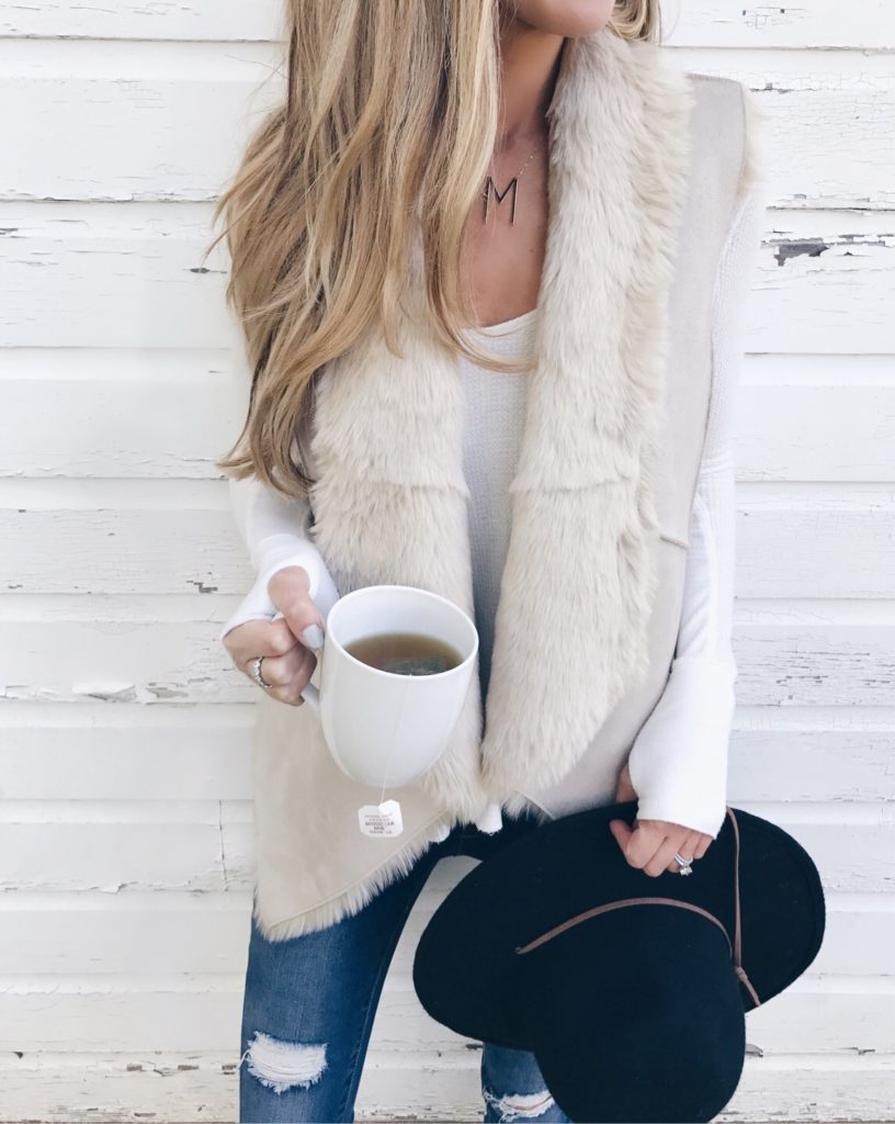 MUST HAVE reversible Fall Faux Fur Vest ON SALE