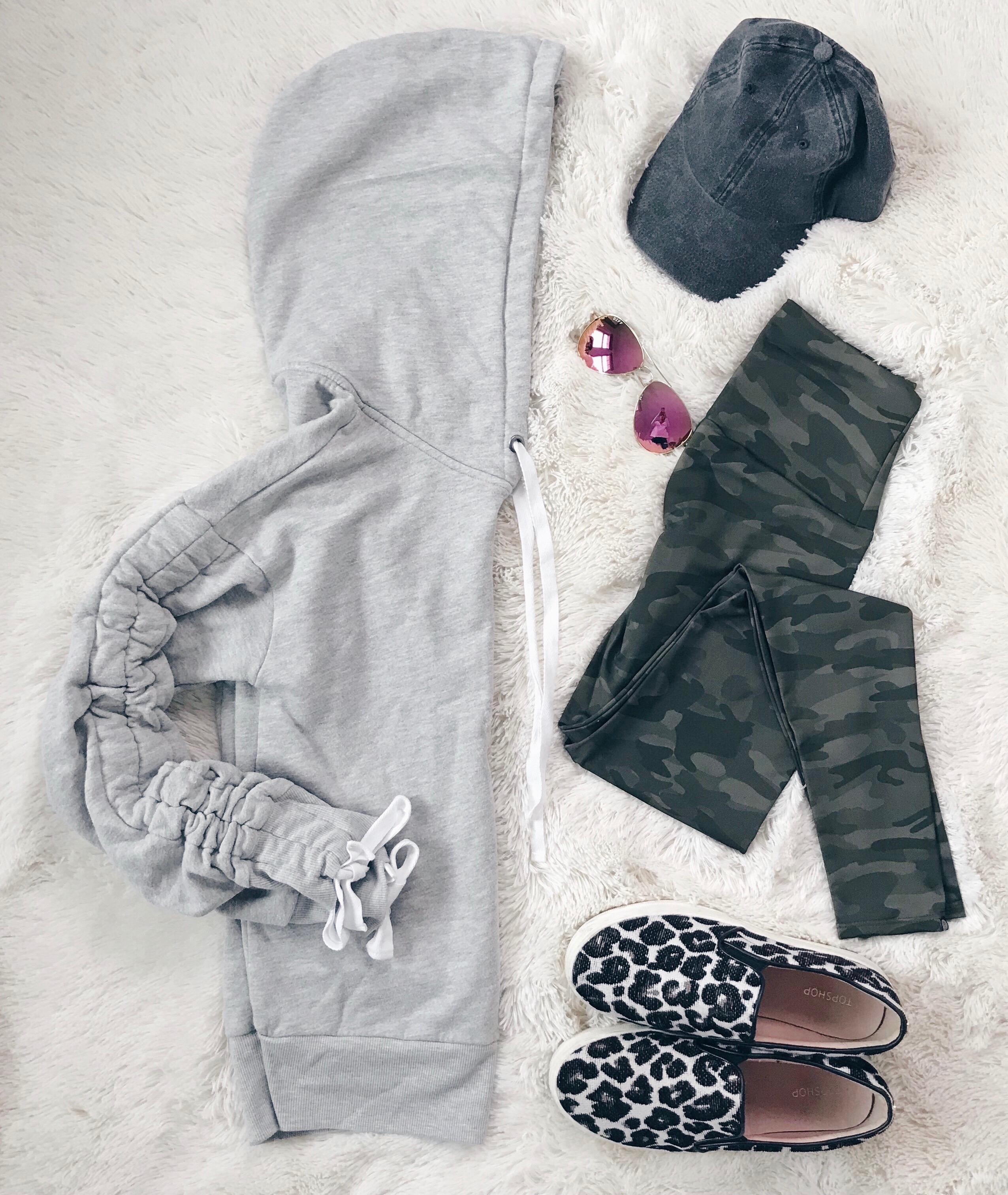 Weekly Wrap Up - Camo Leggings