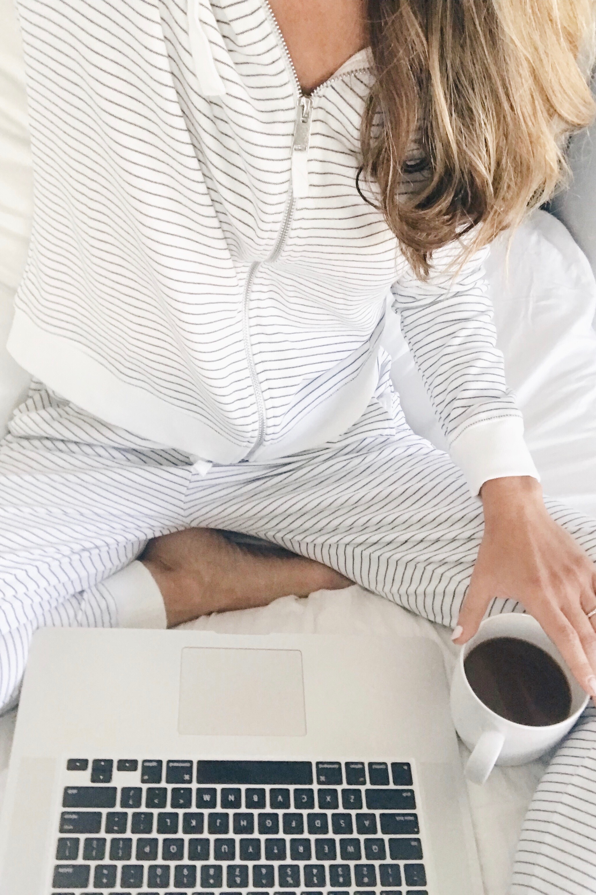 Early Fall Outfits from the Nordstrom Anniversary Sale 2018 - Jogger Set 