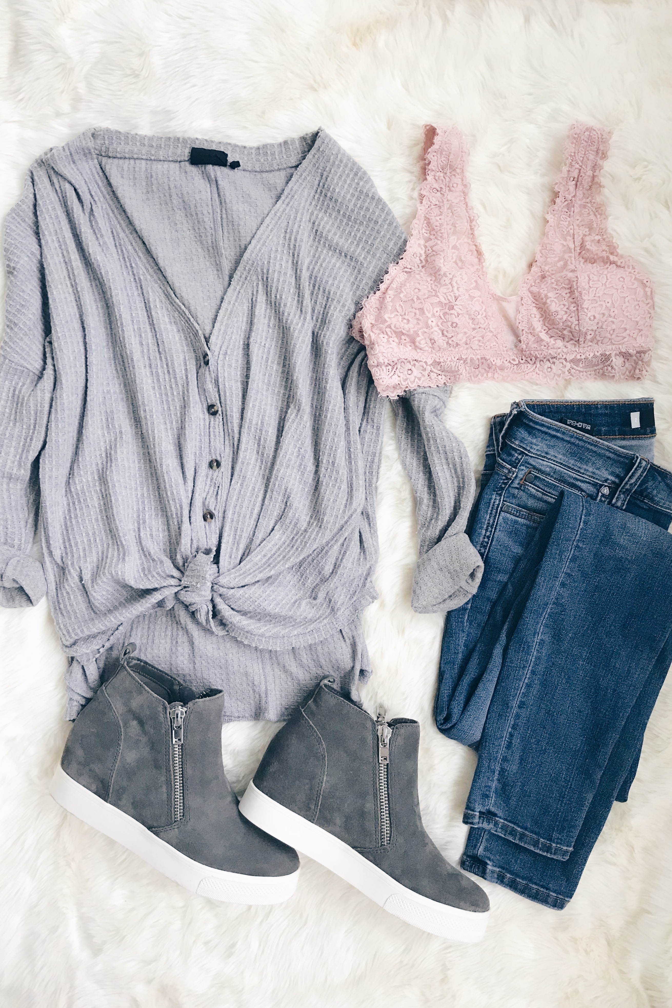 Casual Fall Shoe Styles for Fall | Wedge Suede Sneakers