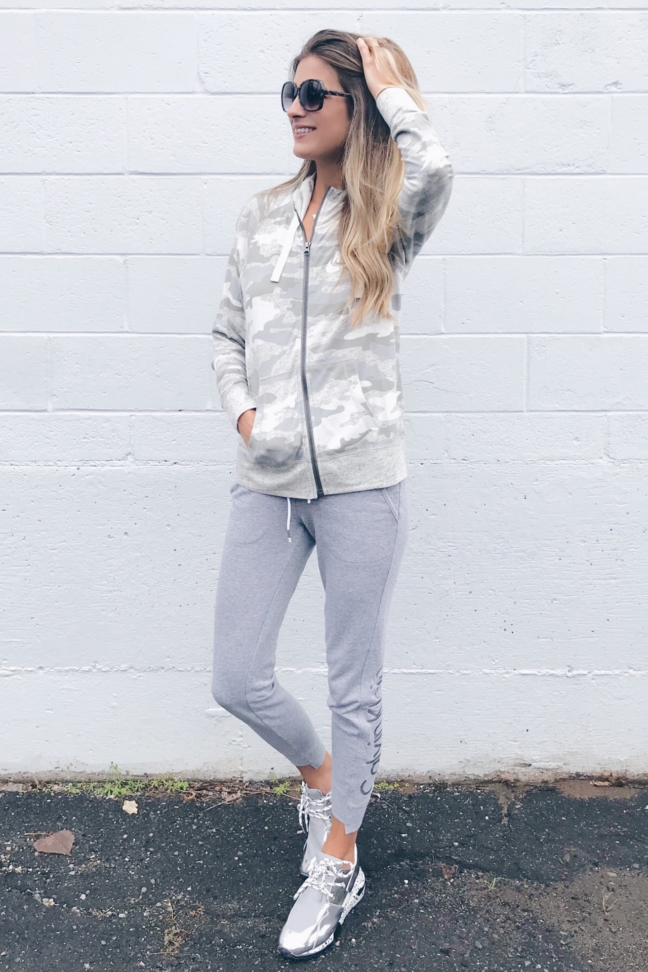 Casual Fall Shoe Styles| Fall 2018 Women's Sneakers