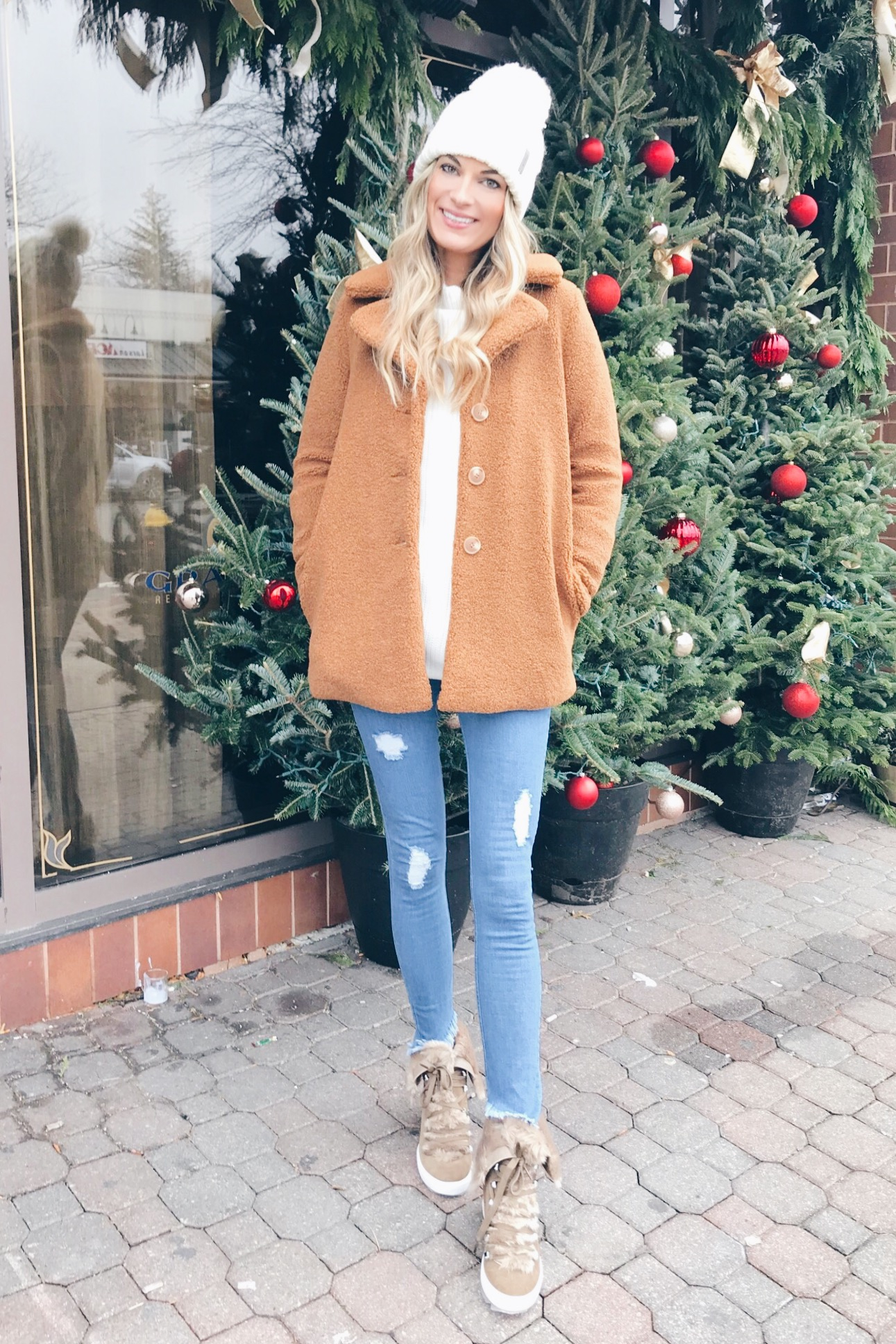 Teddy Coat Outfit Ideas | Winter Outfit Inspiraiton