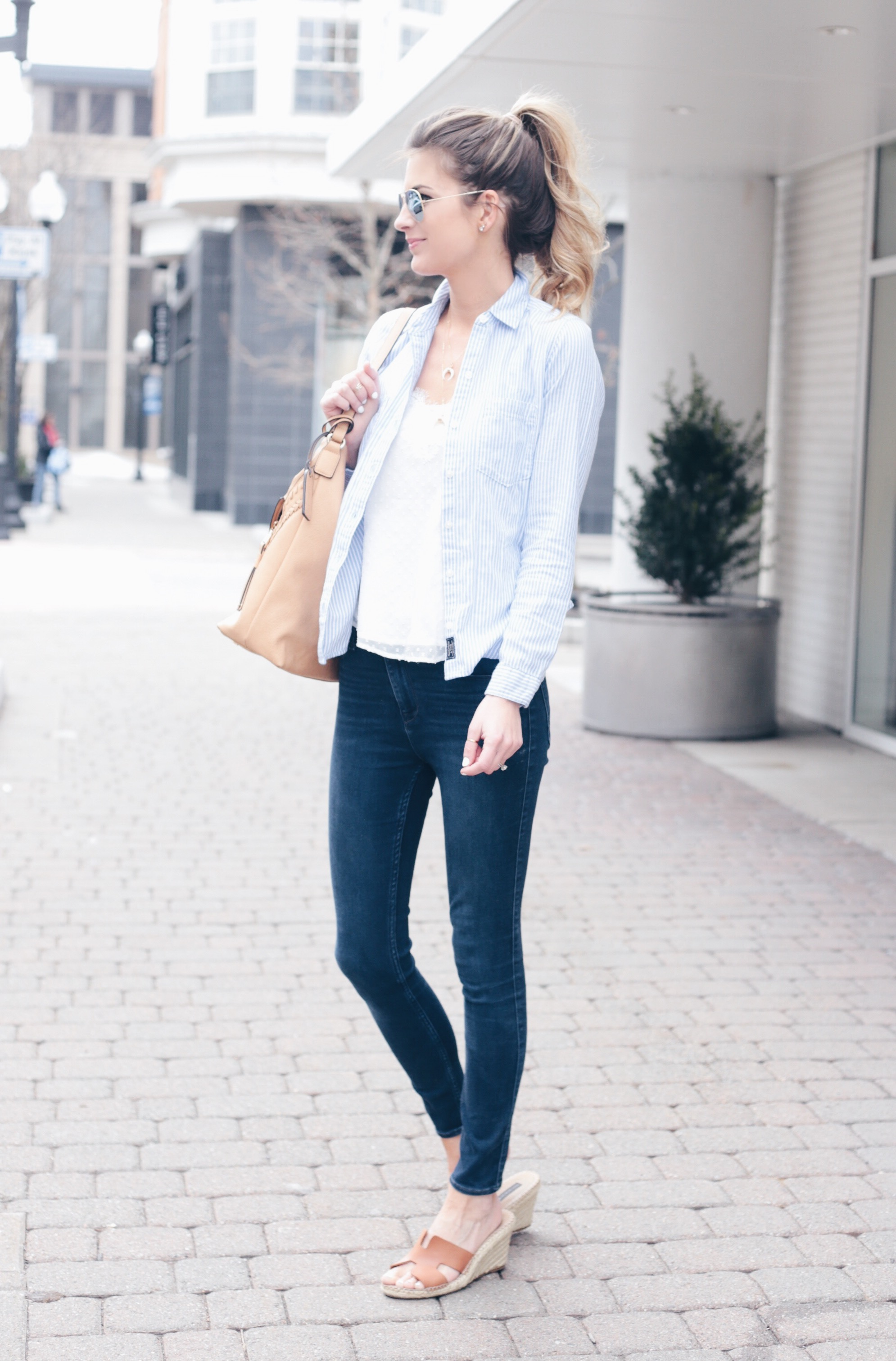  spring transition outfit with denim leggings on pinteresting plans connecticut fashion blog