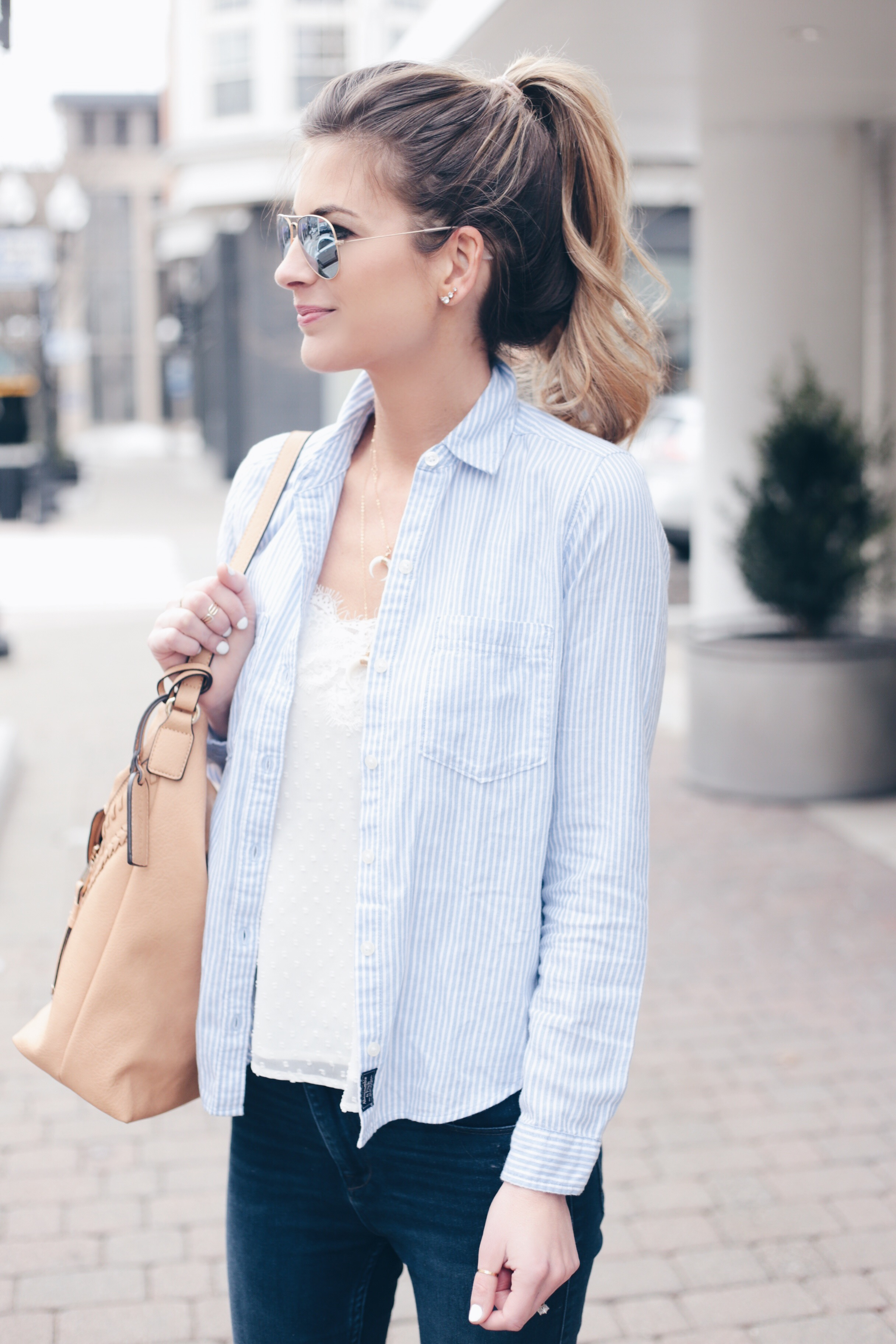 pring transition outfits with denim - striped button down and lace trim cami on pinteresting plans blog