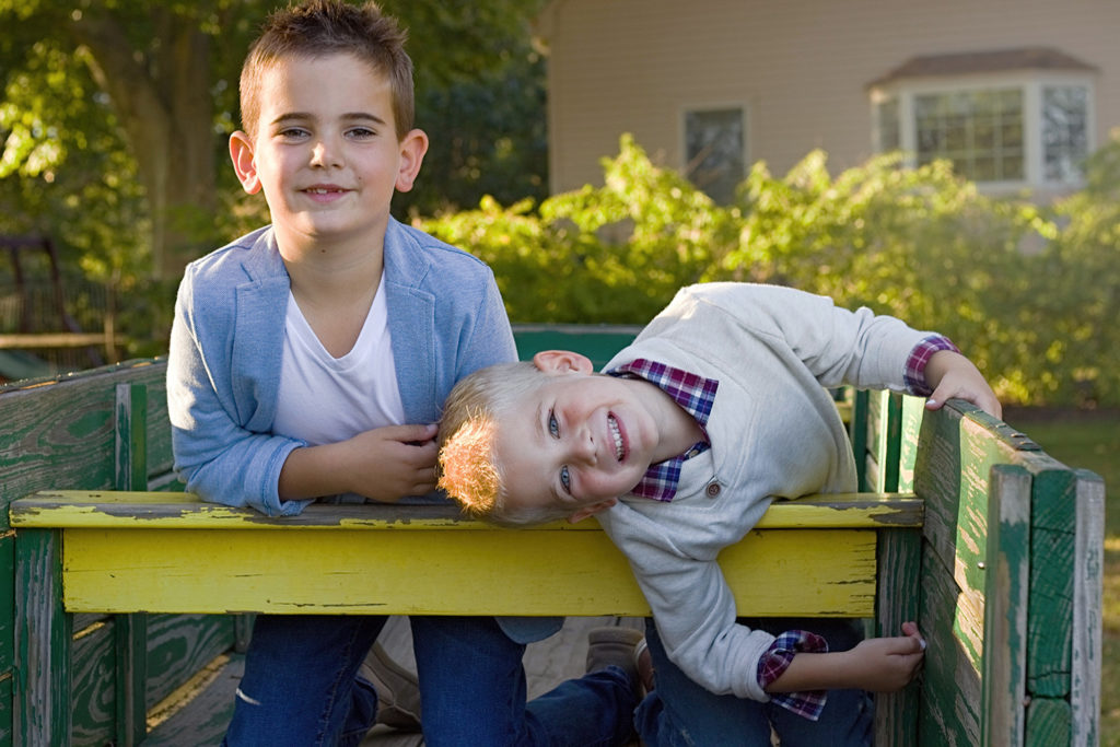 fall picture and outfit ideas for toddlers on pinteresting plans blog