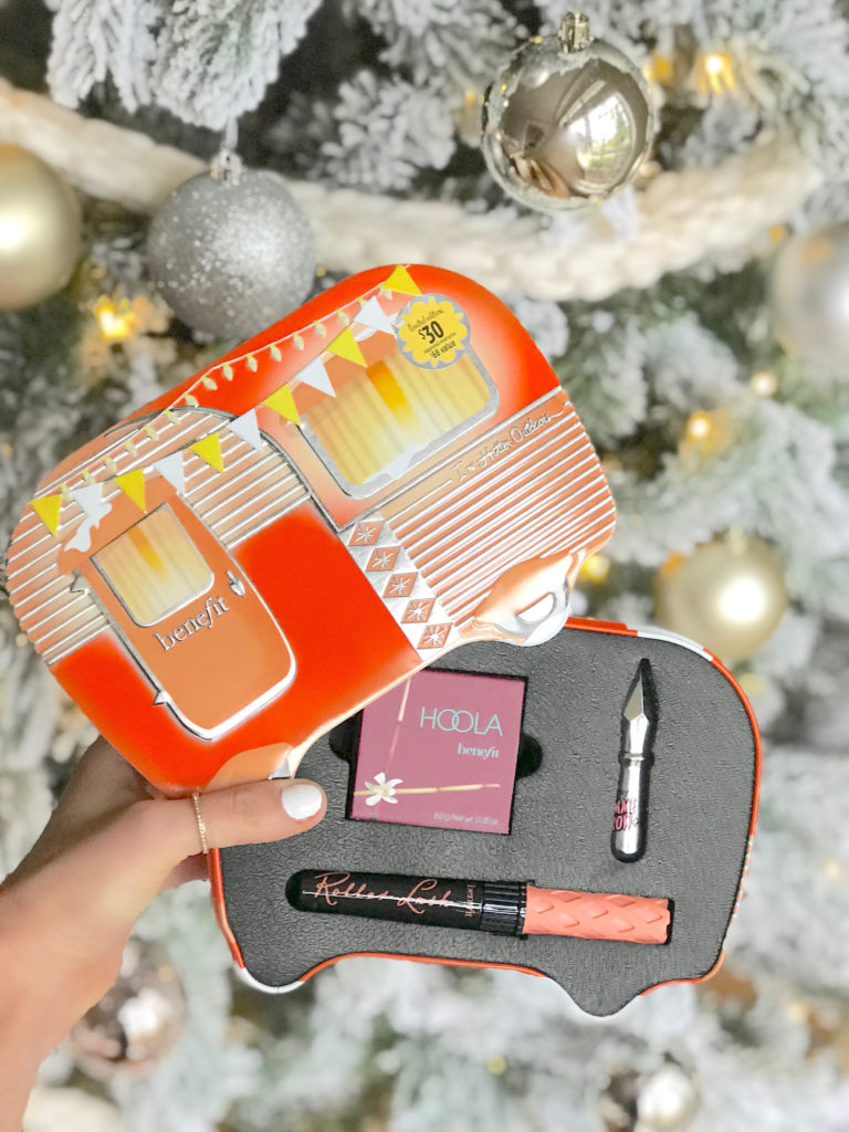 hen best of beauty holiday sets 2019 - benefit hoola bronzer 