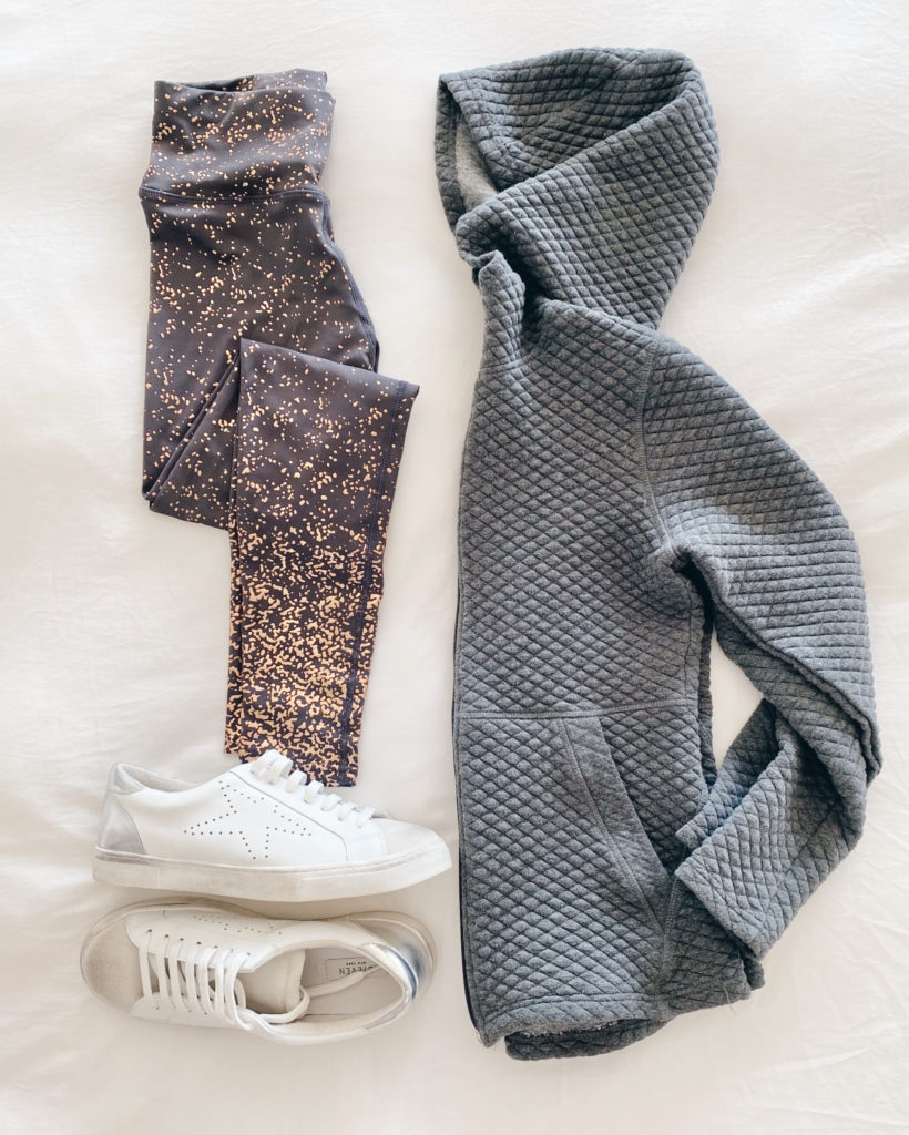 spring athleisure outfit - metallic workout leggings 