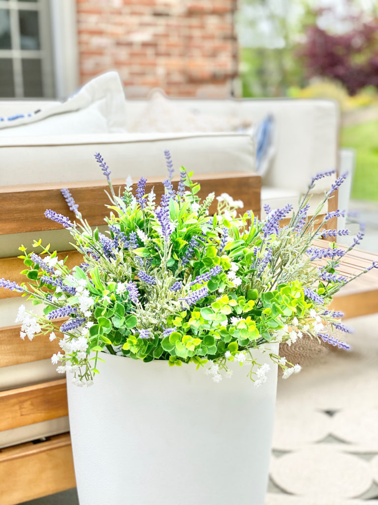 artificial plants in outdoor planter - pinteresting plans blog