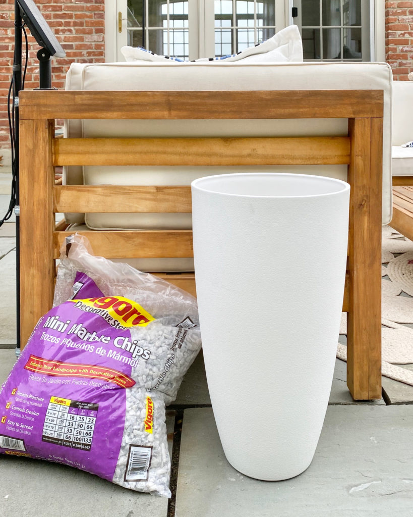 how to fill outdoor planters with no maintenance plants