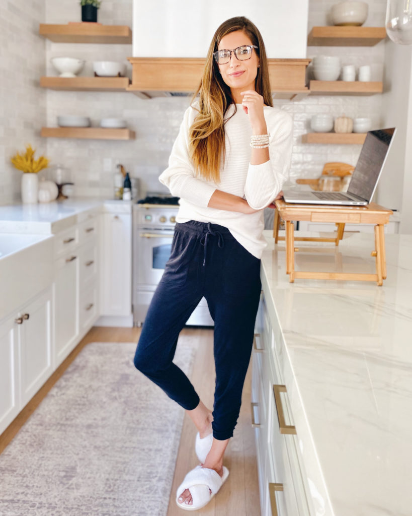 women's hydrid work pants - pinteresting plans blog