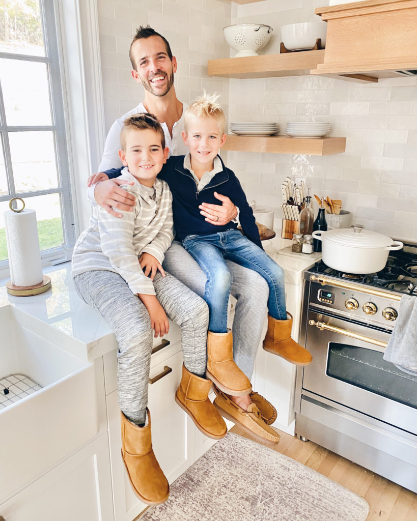 fall bucket list 2020 for families you can do at home on pinteresting plans blog
