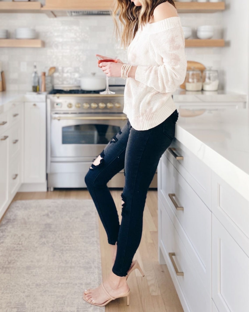 forever 21 tie dye sweater with black jeans outfit