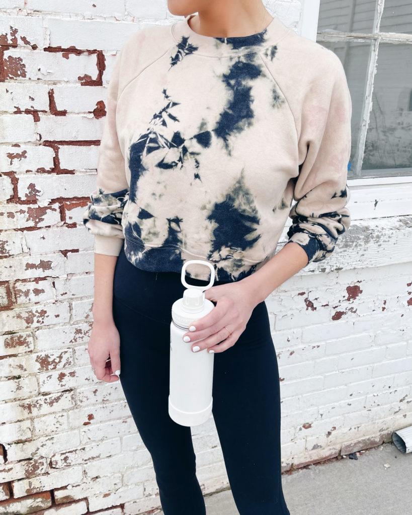 crop tie dye sweatshirt - spring athleisure trend 2021