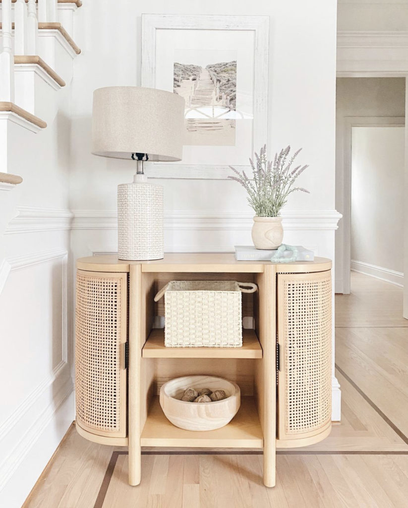 modern traditional console table entryway decor idea