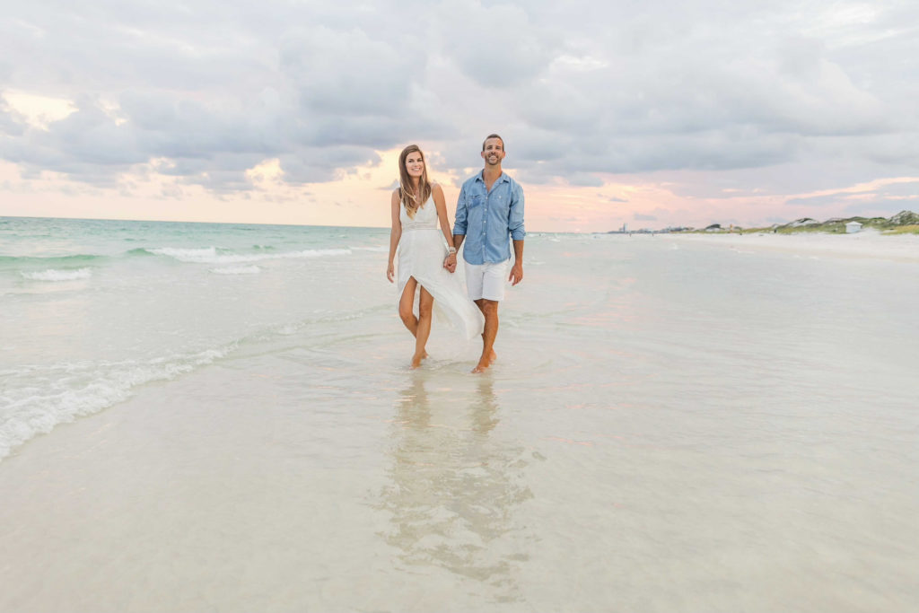 couples beach photo outfit ideas 2021